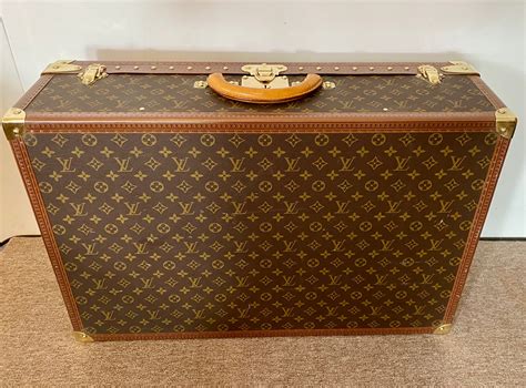 valise alzer louis vuitton|louis vuitton travel suitcase.